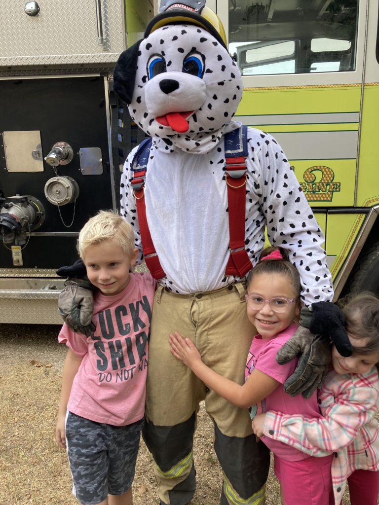 bc9bf9cd3418e308photo McQueeney Volunteer Fire Department